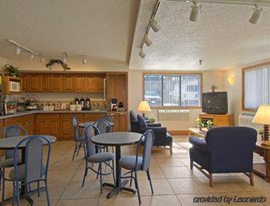 Hotel Super 8 by Wyndham Beckley Exterior foto